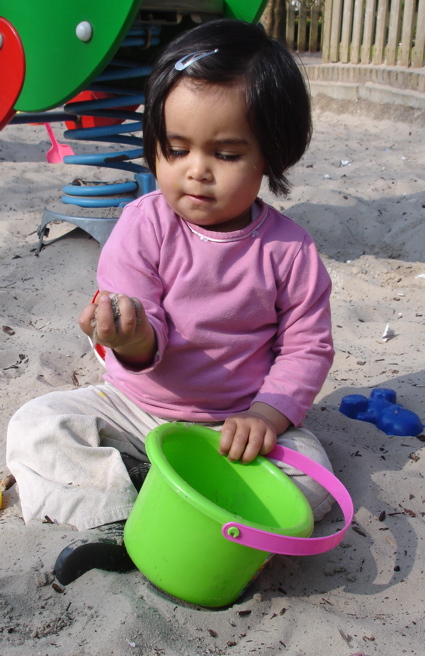 Amelie sandpit.jpg